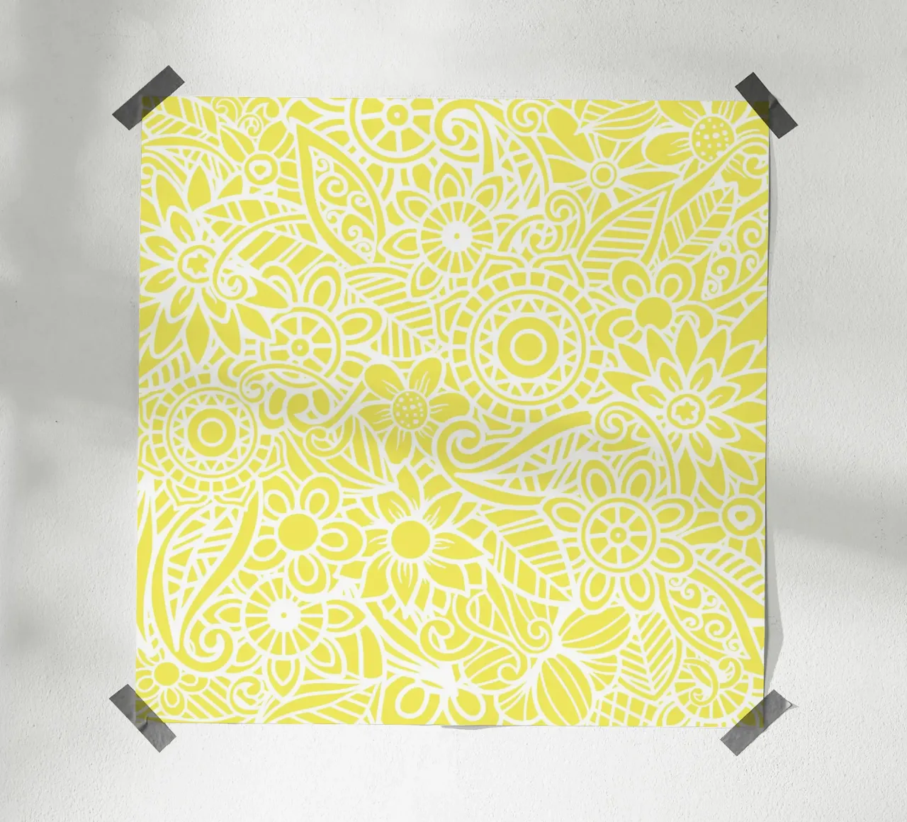 Yellow Floral Mandala Pattern poster con telaio in plastica da Spiritual Touch