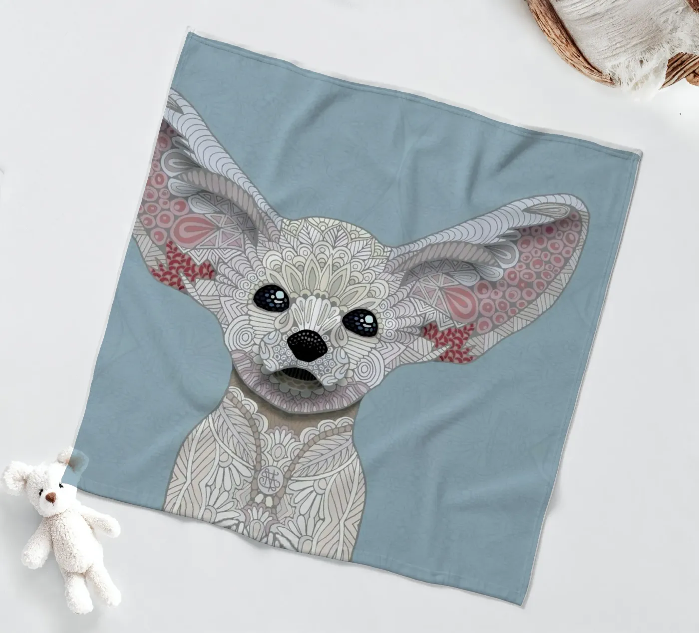 Fennec Fox coperta in pile da Angelika Parker