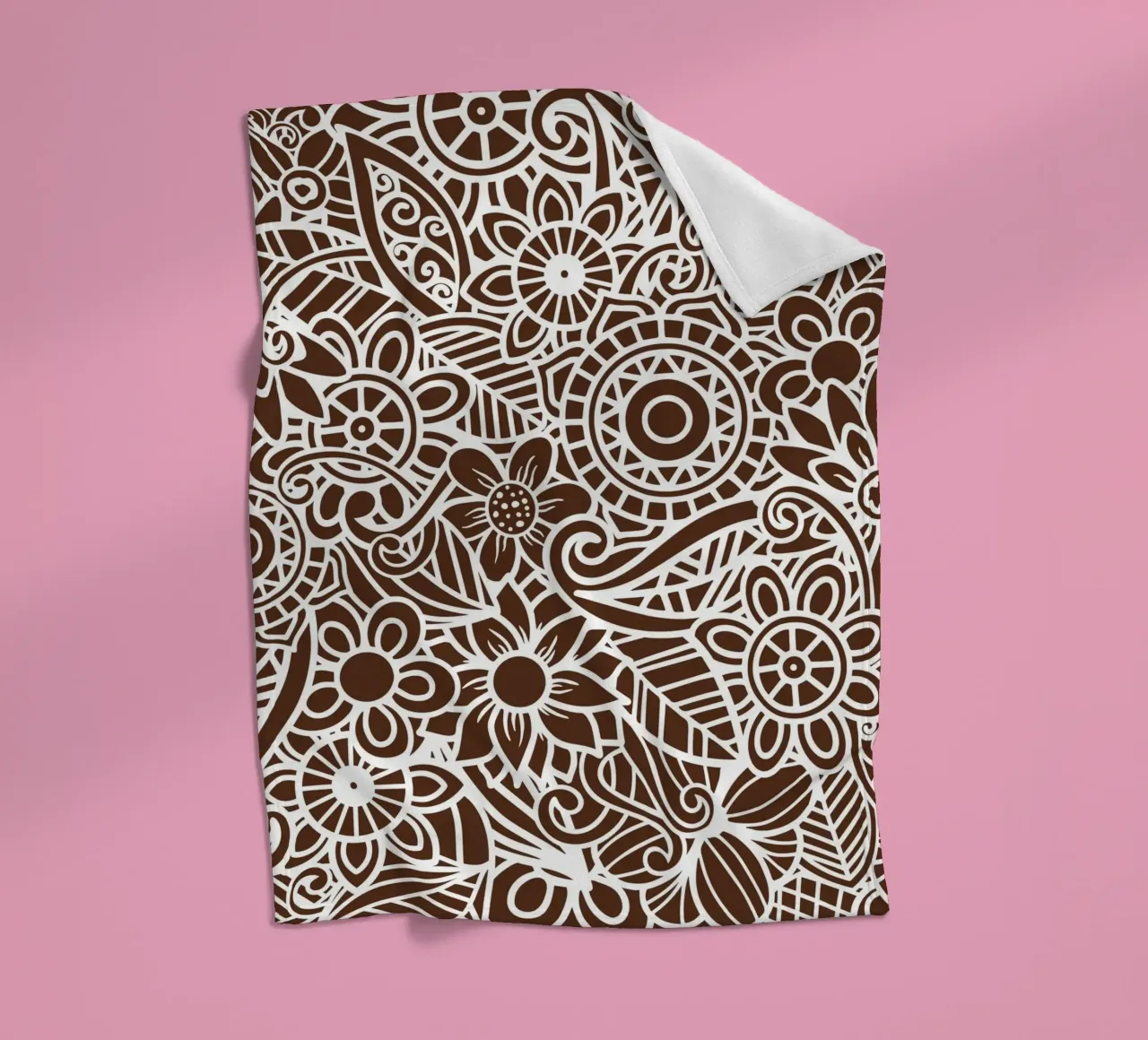 Mandala floreale marrone scuro coperta in pile da Spiritual Touch