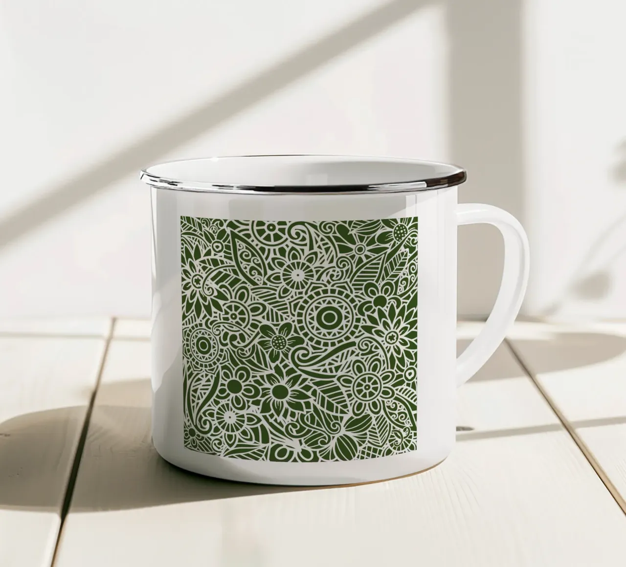 Mandala floreale verde scuro tazza in smalto da Spiritual Touch
