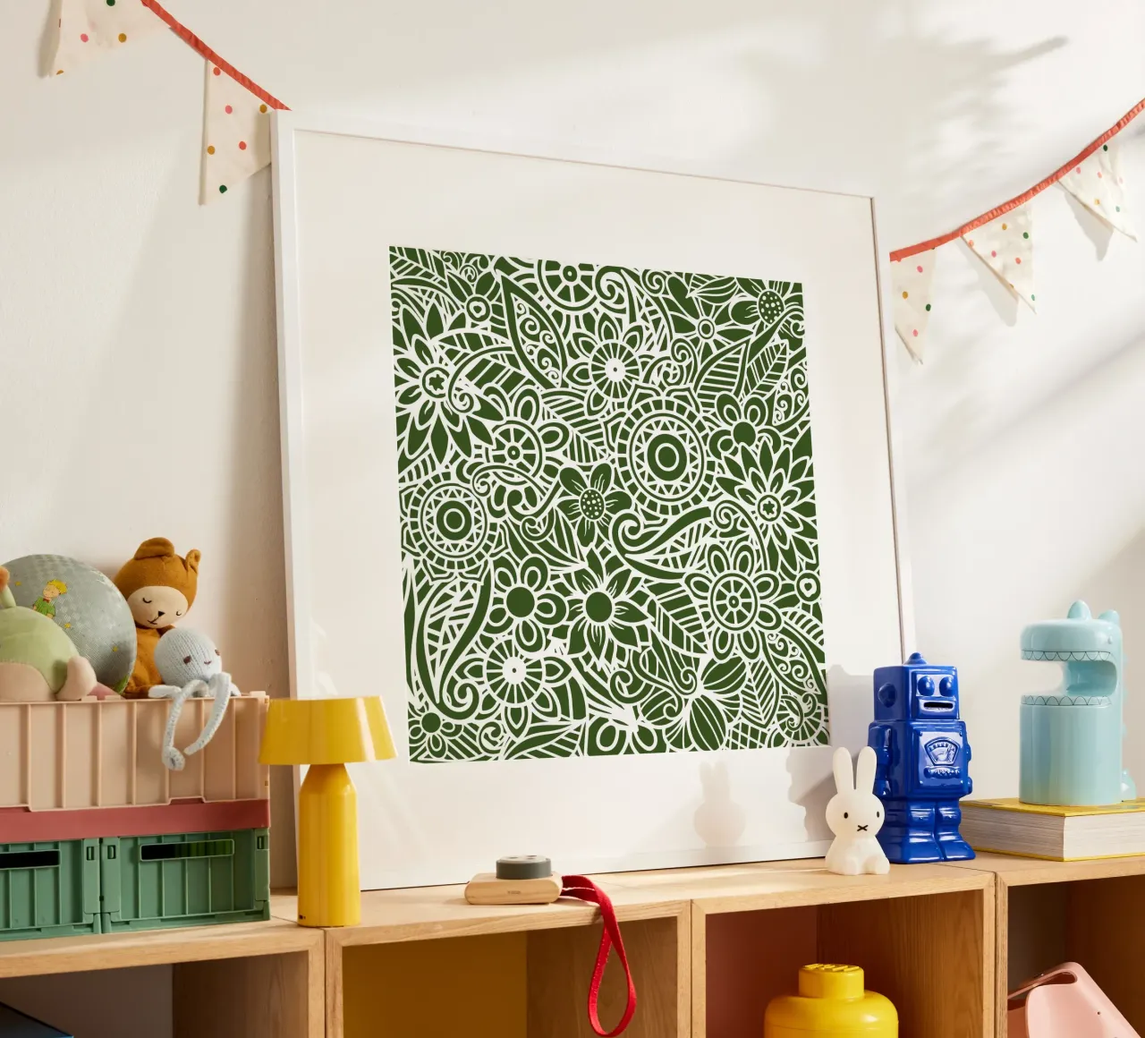 Mandala floreale verde scuro poster con telaio in legno da Spiritual Touch