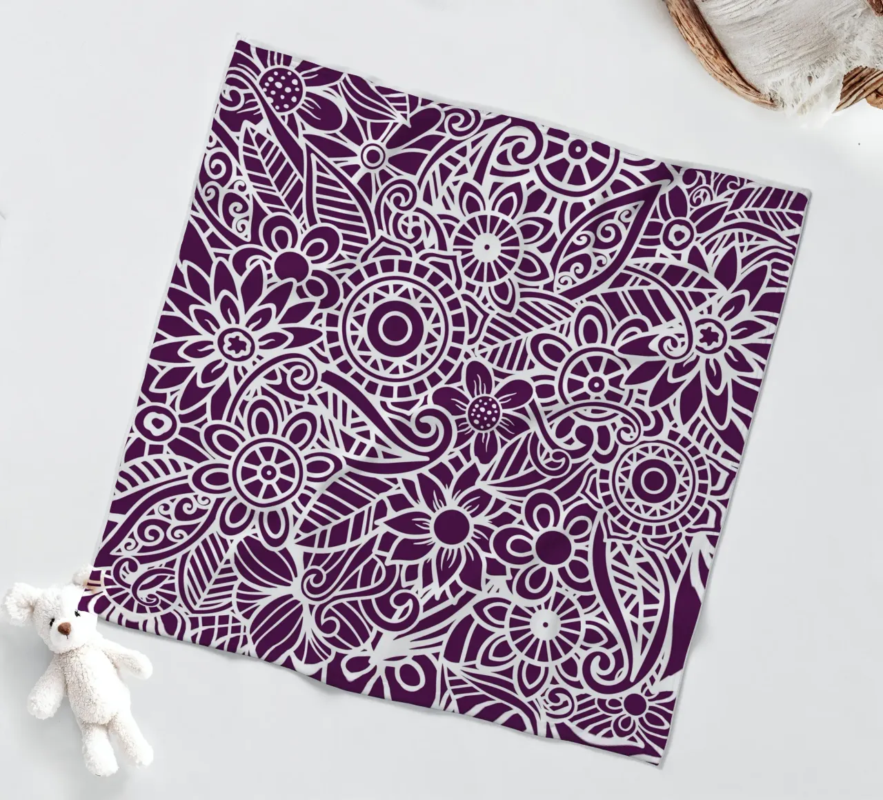 Viola scuro coperta in pile da Spiritual Touch