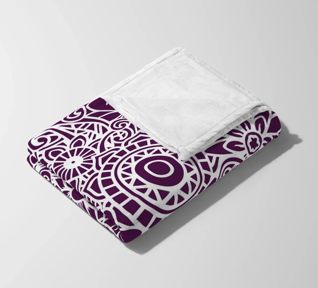Viola scuro coperta in pile da Spiritual Touch