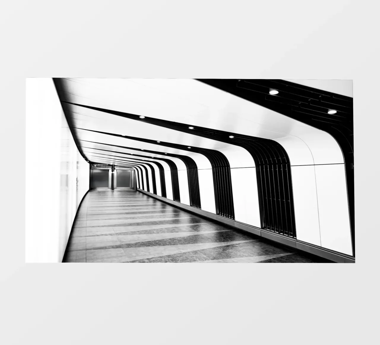 LONDON DESIGN pellicola backlit da Flo Klein
