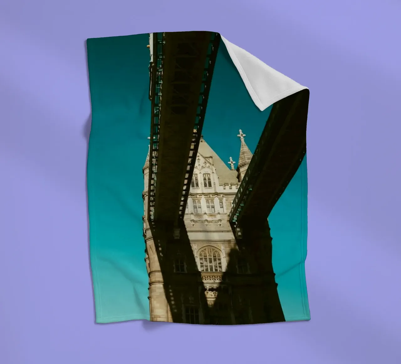 TOWERBRIDGE coperta in pile da Flo Klein