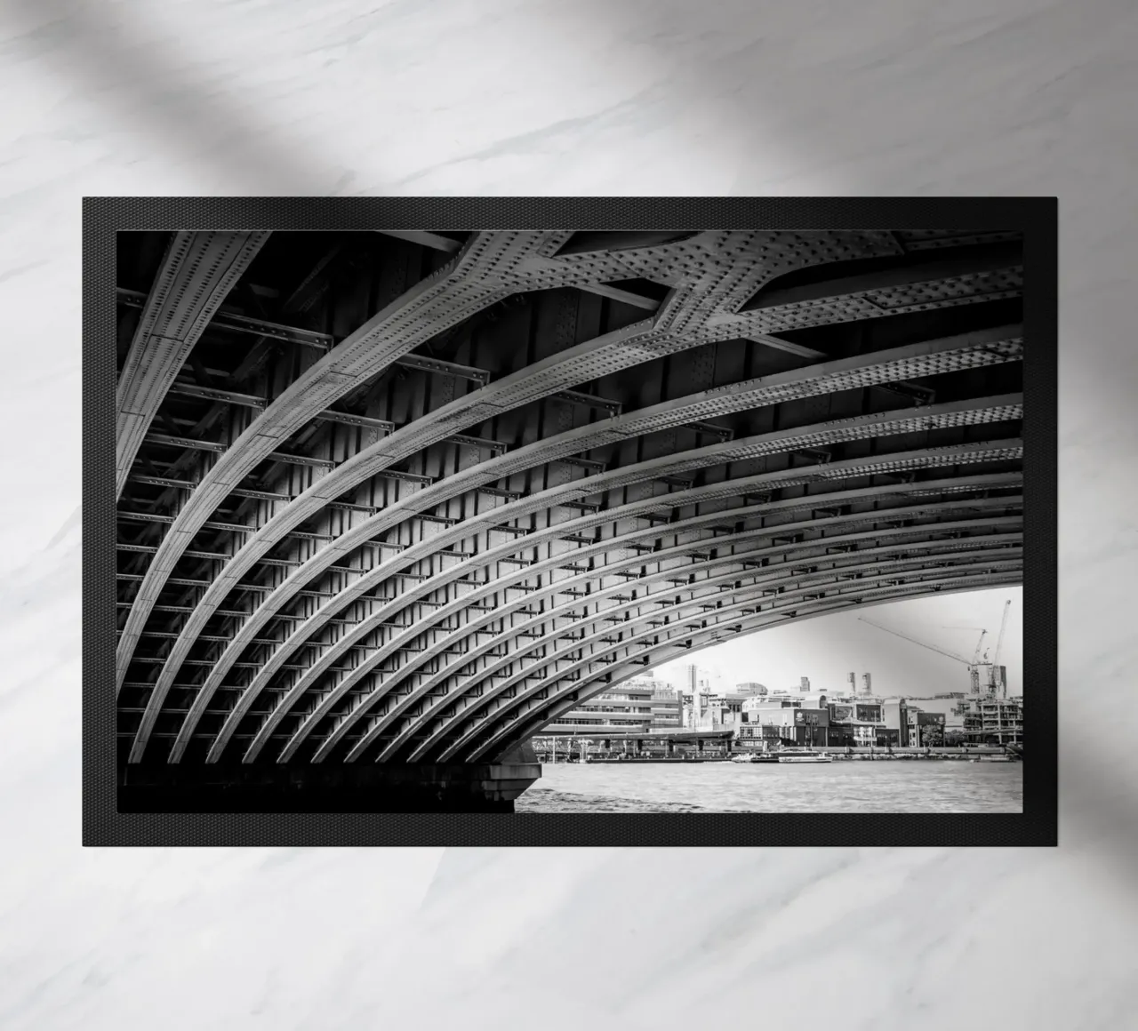 UNDER THE BRIDGE zerbino da Flo Klein