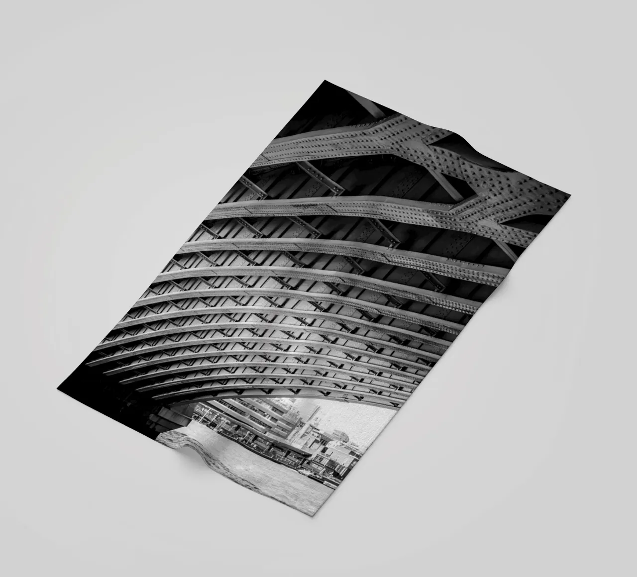 UNDER THE BRIDGE telo mare da Flo Klein