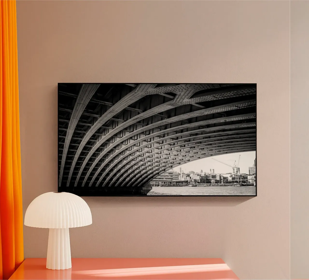 UNDER THE BRIDGE plexiglass da Flo Klein