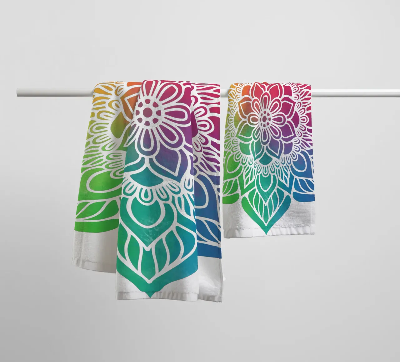 Mandala arcobaleno asciugamano da bagno da Spiritual Touch