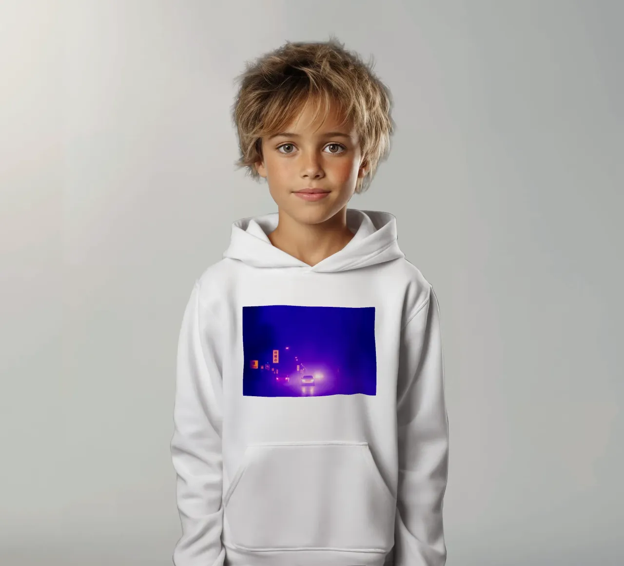 Vibrante astratto con luci sfocate ambiente nebbioso felpa bambino con cappuccio da DesignDoodle