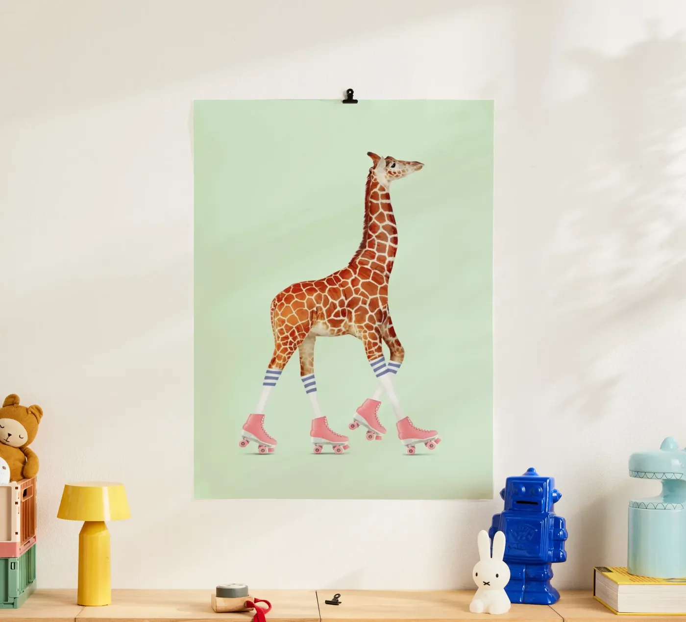 Rollerskating Giraffe Poster von Jonas Loose