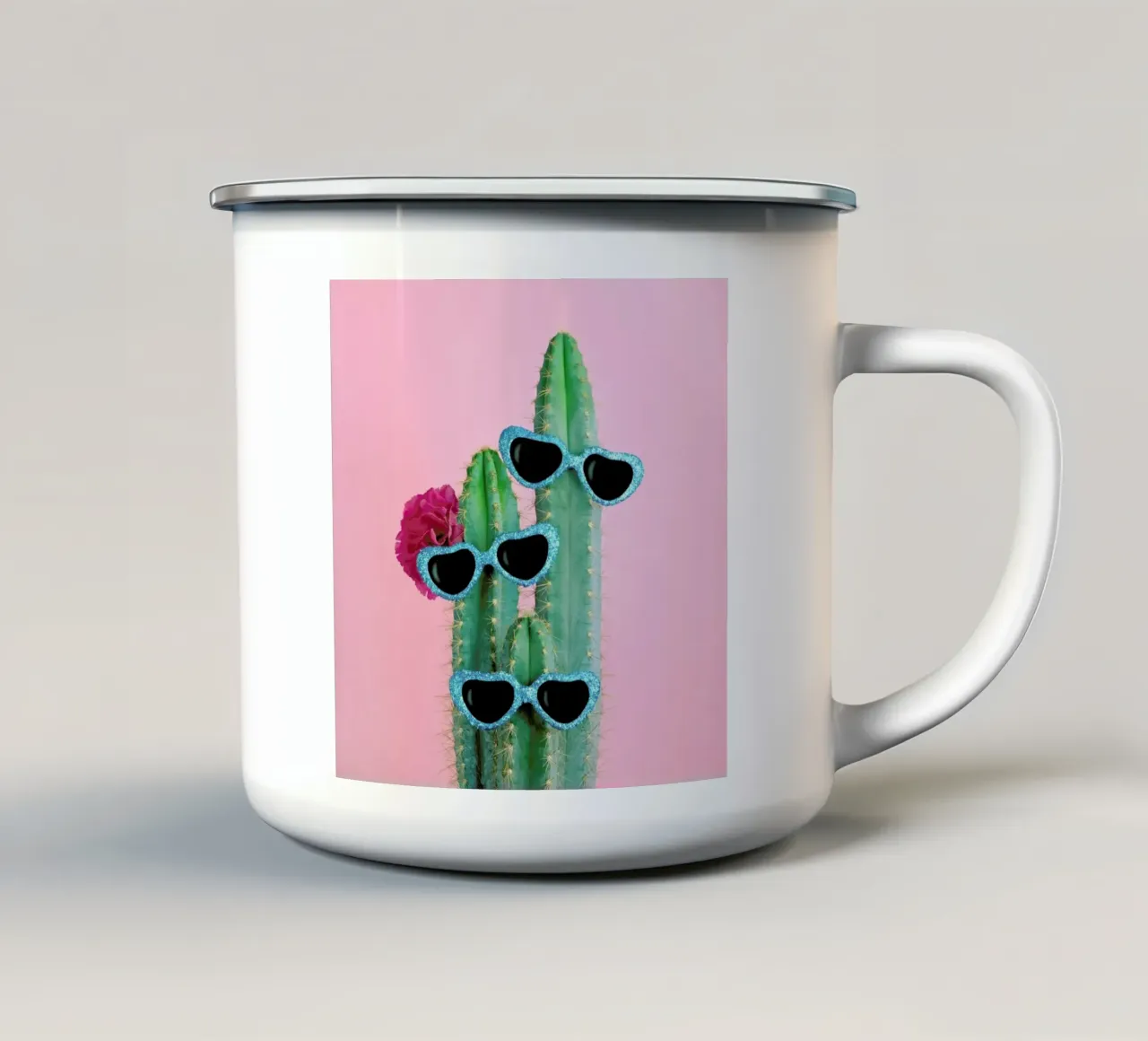 Cactus Sunglasses tazza in smalto da Juj Winn