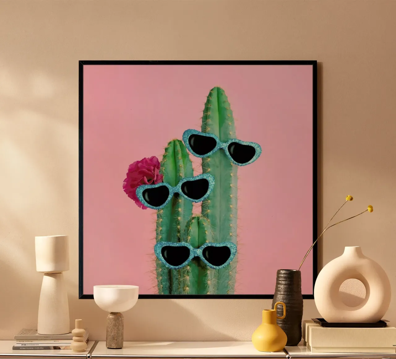 Cactus Sunglasses poster da Juj Winn