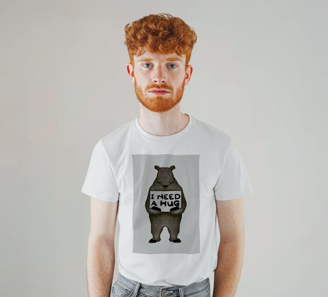 I Need a Hug t-shirt da Tobe Fonseca