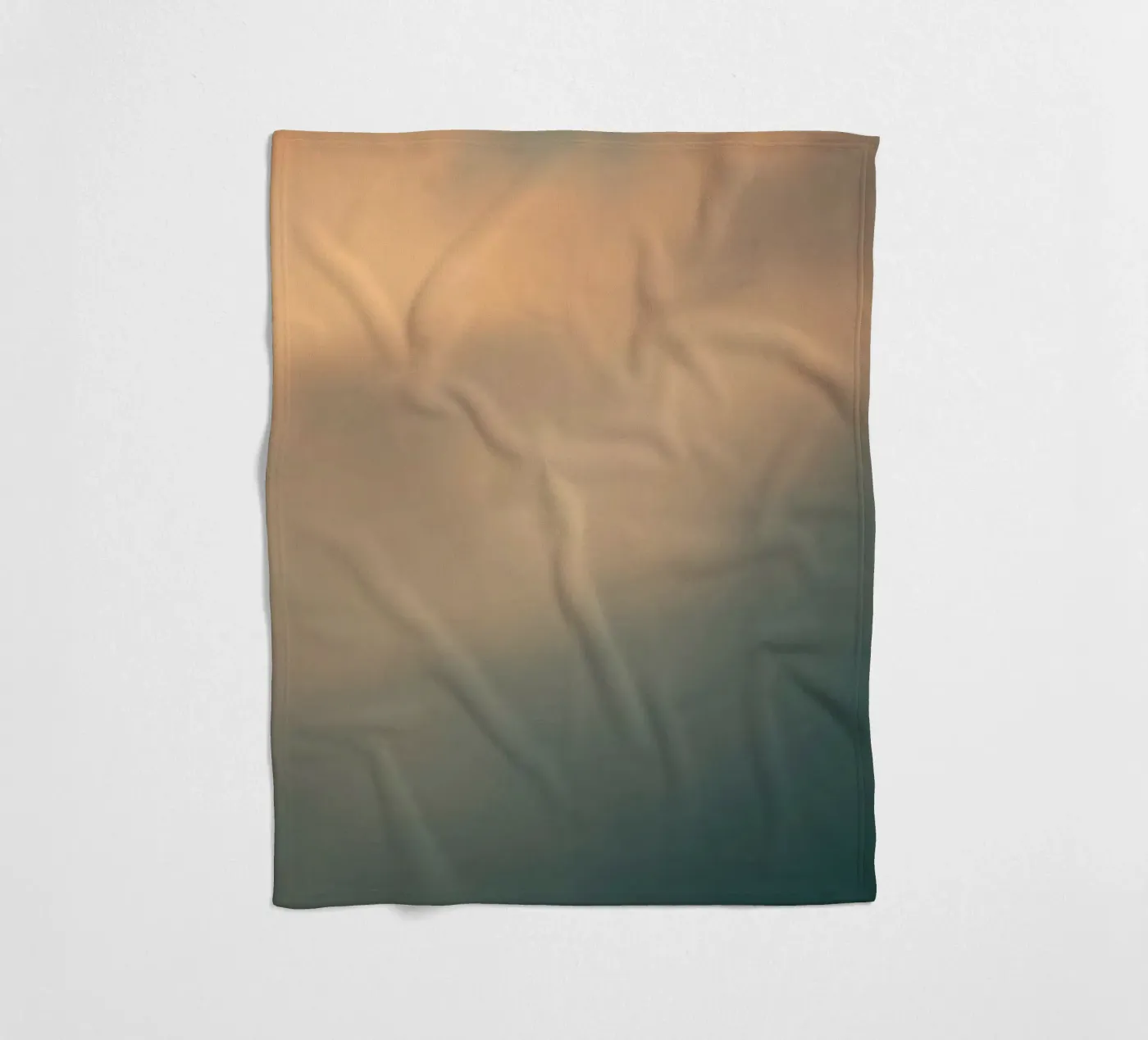 Soft abstract cloud pattern creating a tranquil Fleecedecke von DesignDoodle