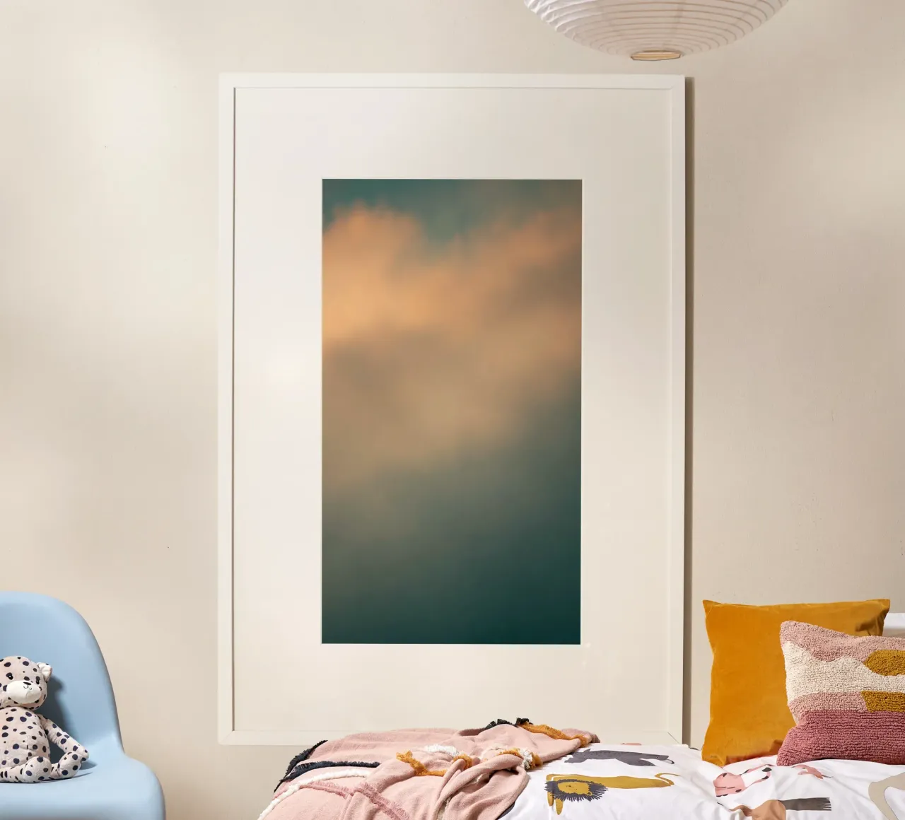 Motif abstrait et doux de nuages créant une atmosphère poster de DesignDoodle