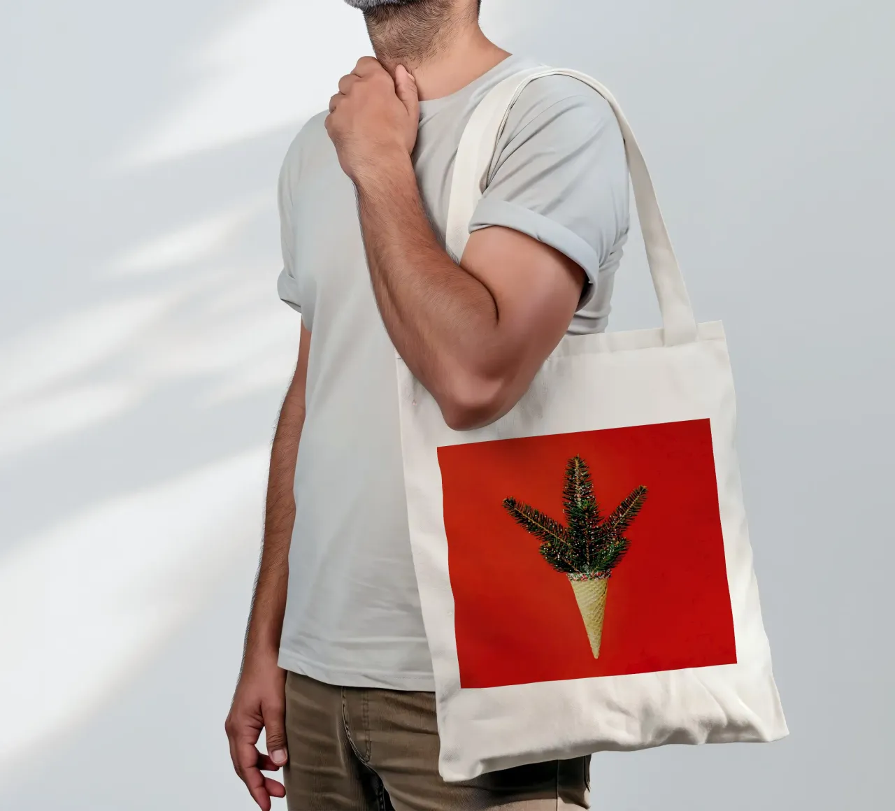 Pine Cone borsa in juta da Juj Winn