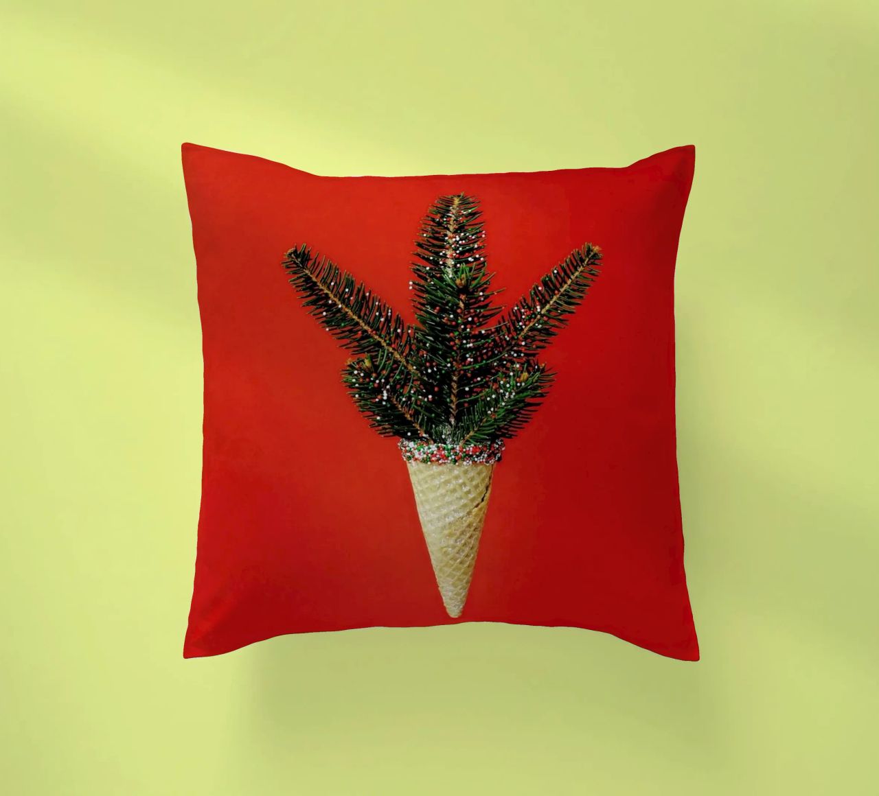 Pine Cone cuscino da Juj Winn