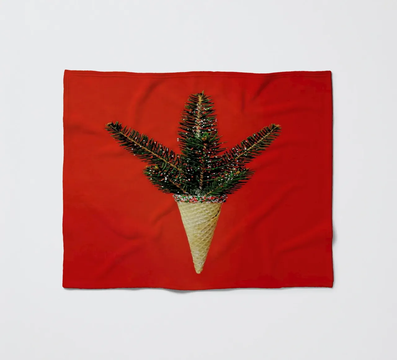 Pine Cone Fleecedecke von Juj Winn