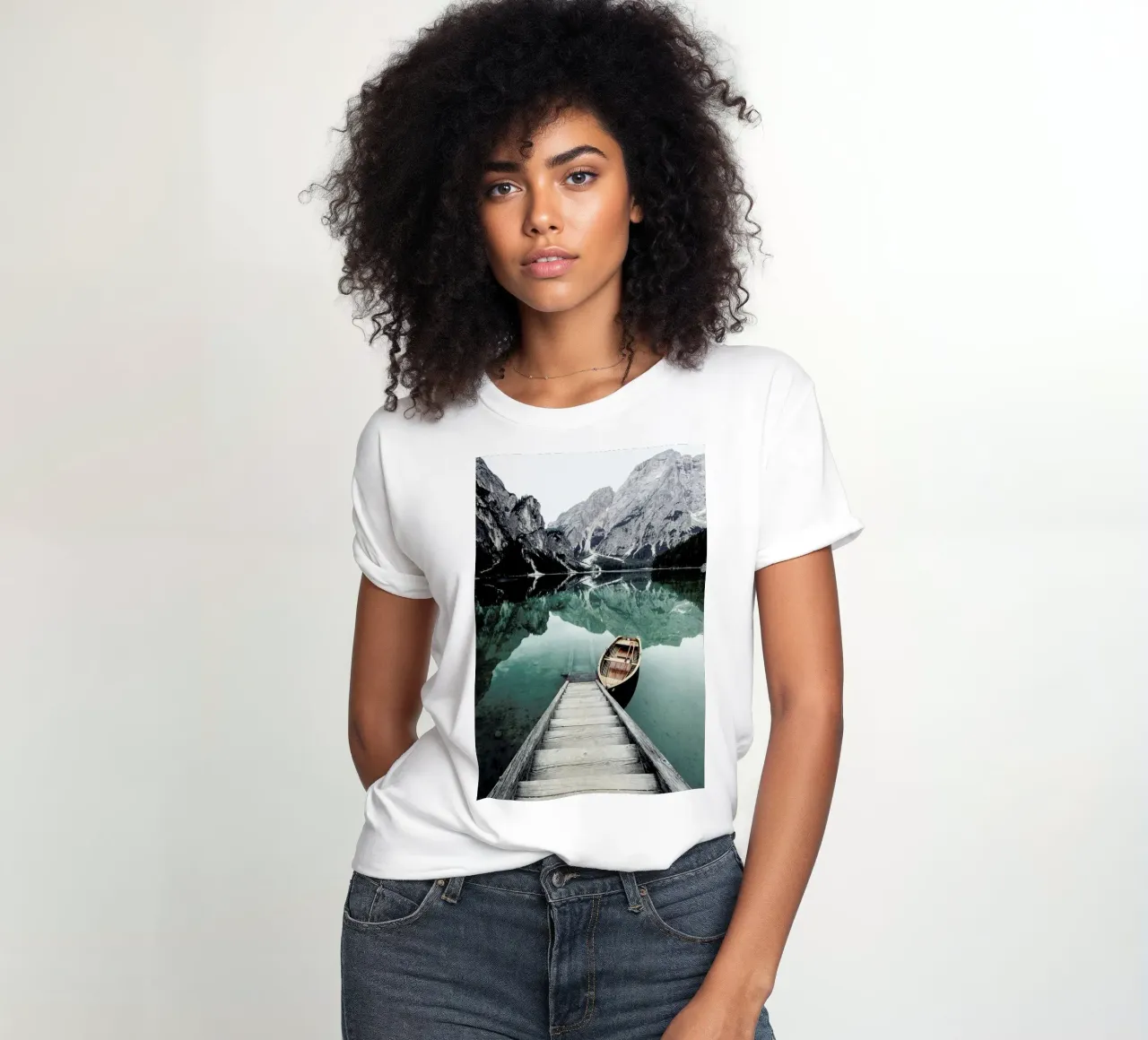 Calm Waters by @rwam t-shirt da donna da EyeEm Mobile GmbH