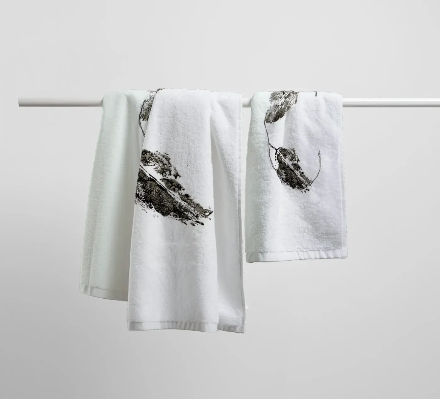 C towel by Marina Guiu