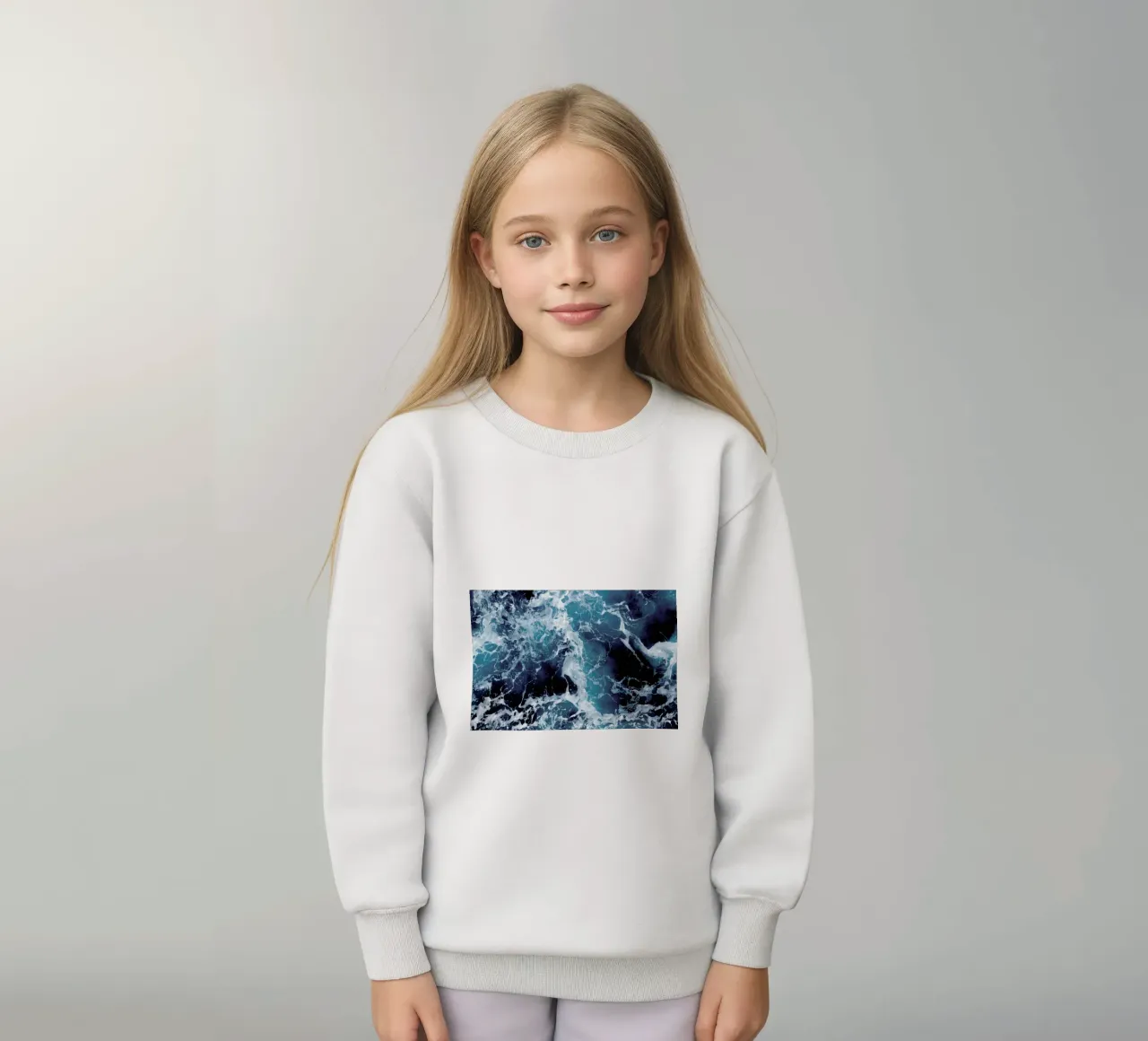 The Sea by @Michaela_LRA Kinder Sweatshirt von EyeEm Mobile GmbH