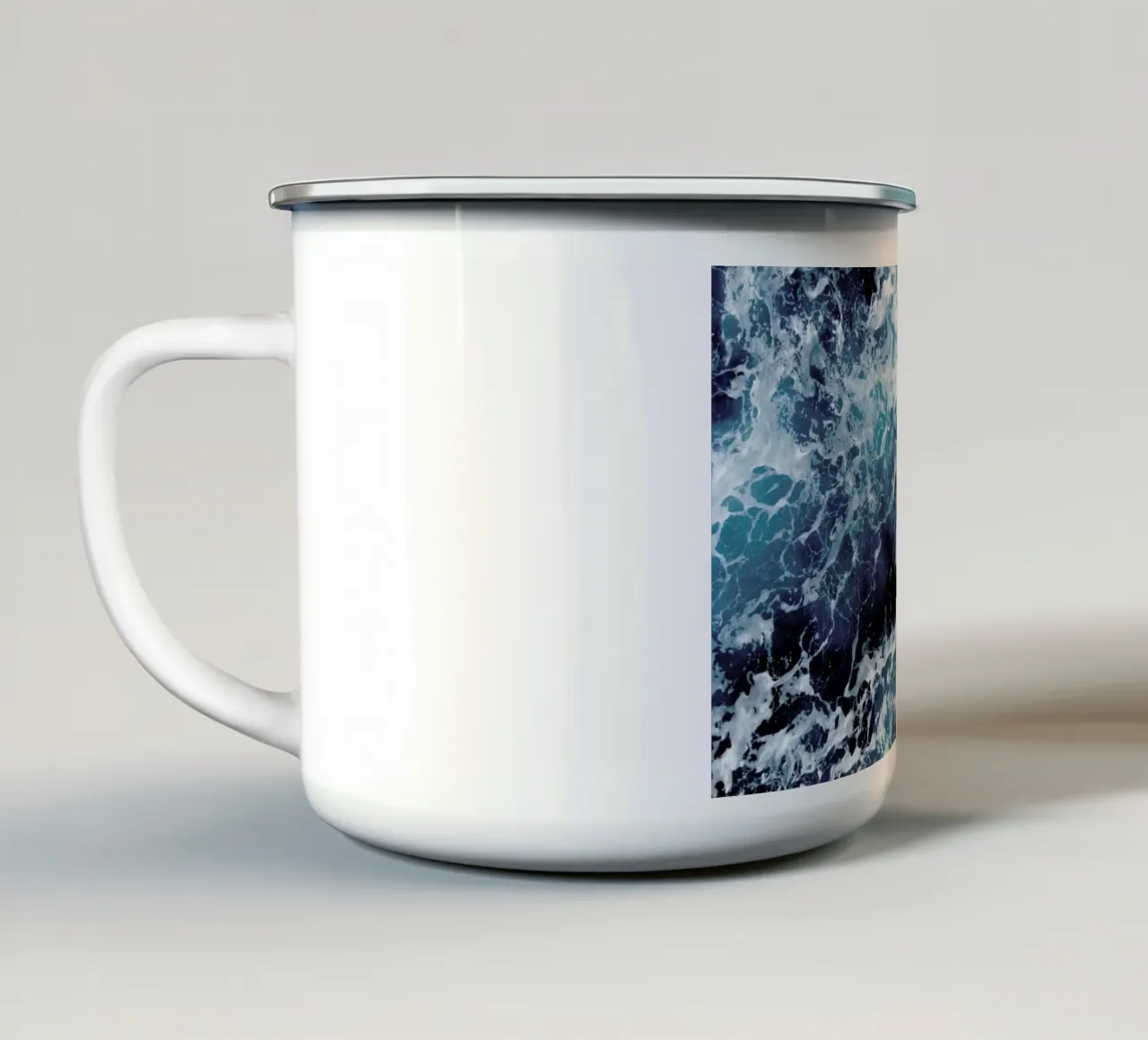 The Sea by @Michaela_LRA tazza in smalto da EyeEm Mobile GmbH