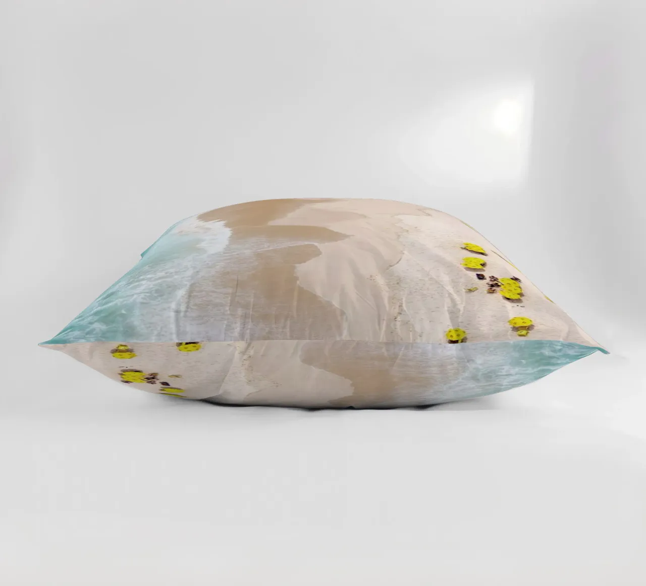 Be Unique by @DiegoBaravelli cuscino da EyeEm Mobile GmbH