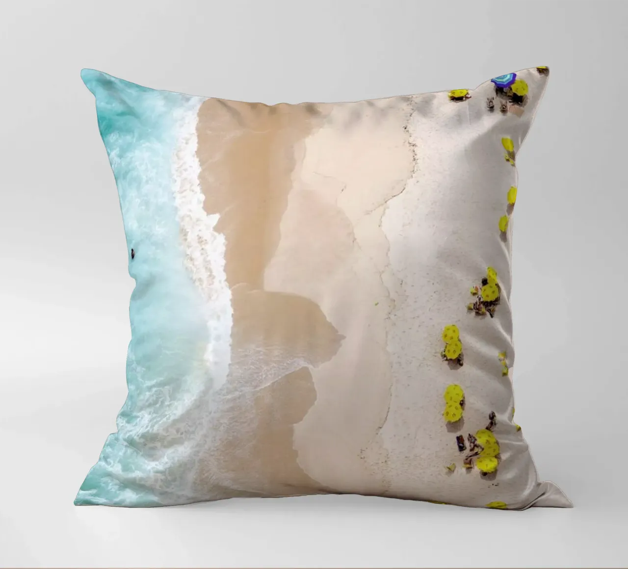 Be Unique by @DiegoBaravelli cuscino da EyeEm Mobile GmbH