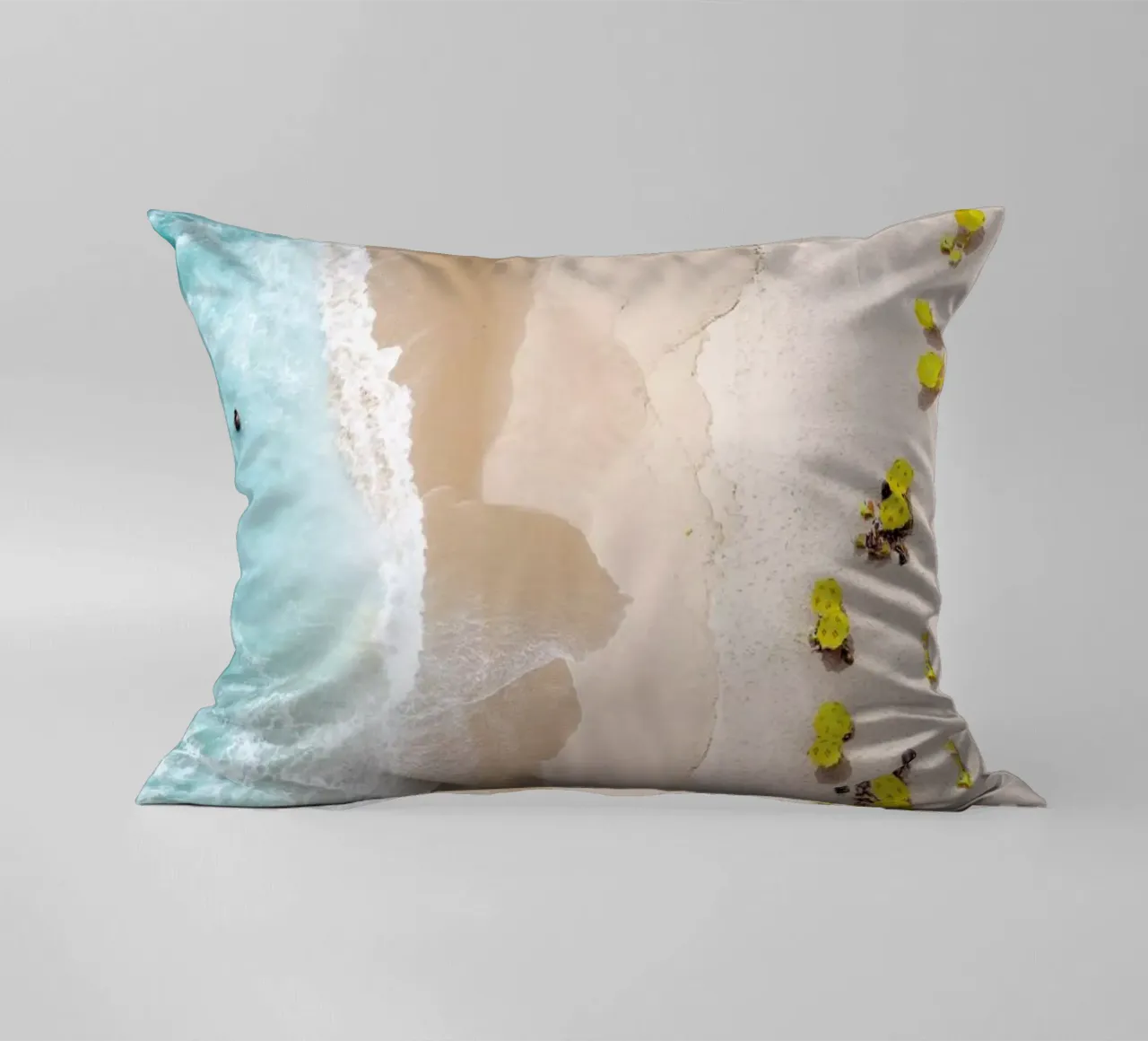 Be Unique by @DiegoBaravelli cuscino da EyeEm Mobile GmbH