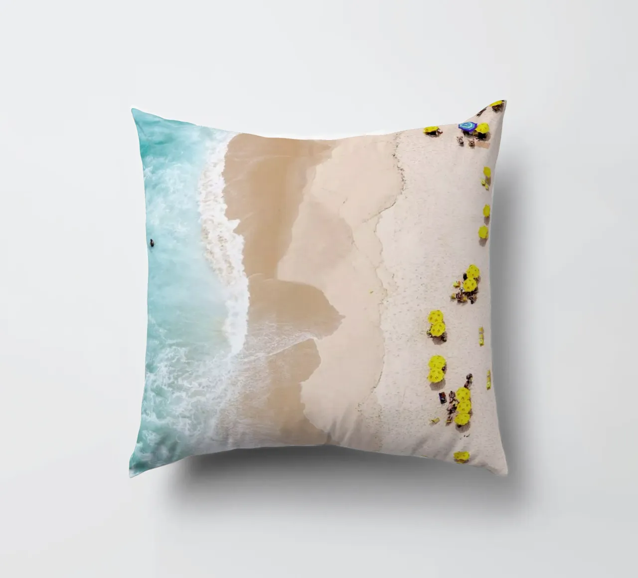 Be Unique by @DiegoBaravelli cuscino da EyeEm Mobile GmbH