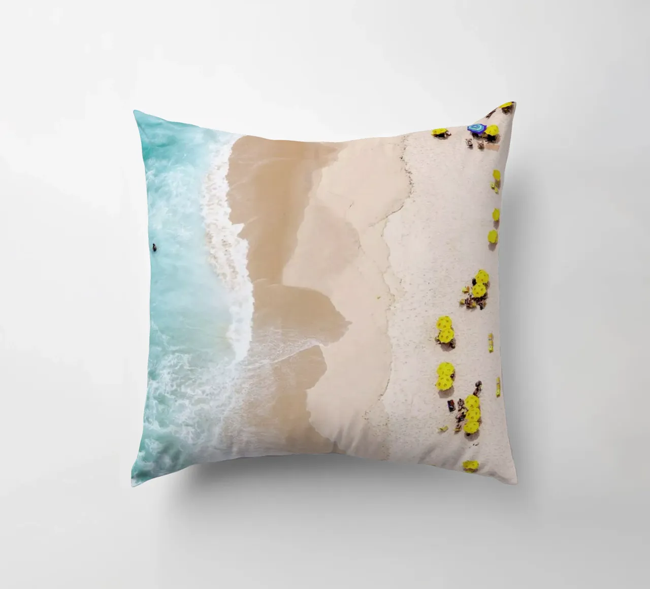 Be Unique by @DiegoBaravelli cuscino da EyeEm Mobile GmbH