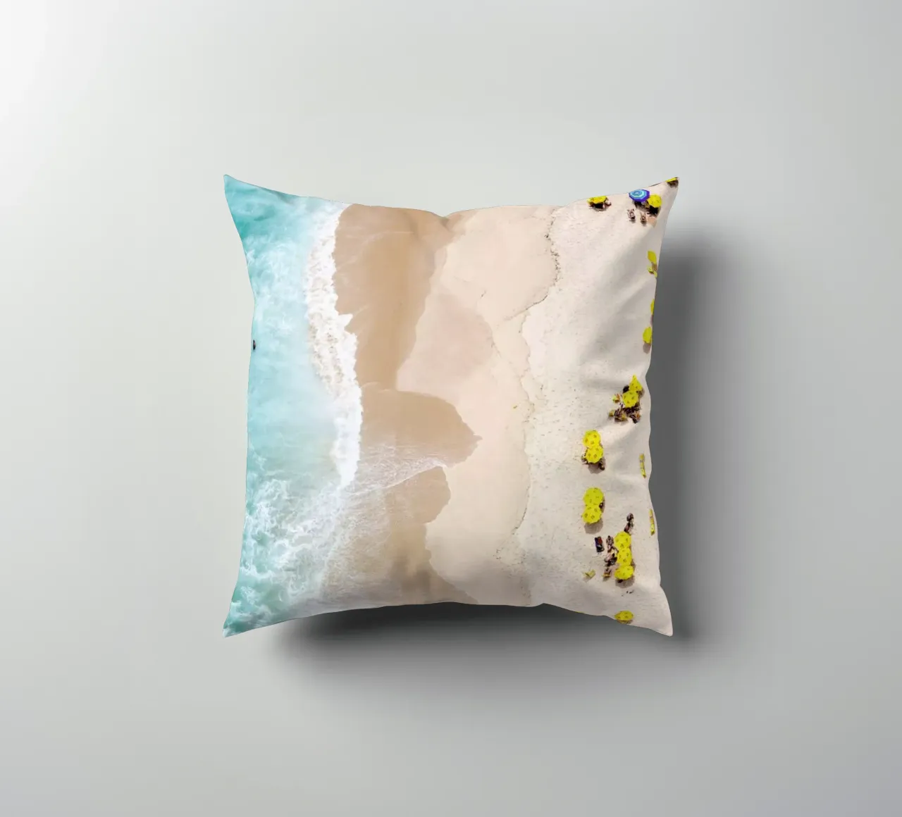 Be Unique by @DiegoBaravelli cuscino da EyeEm Mobile GmbH