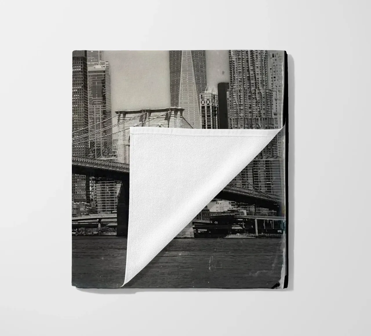 OLD NEW YORK telo mare da Flo Klein