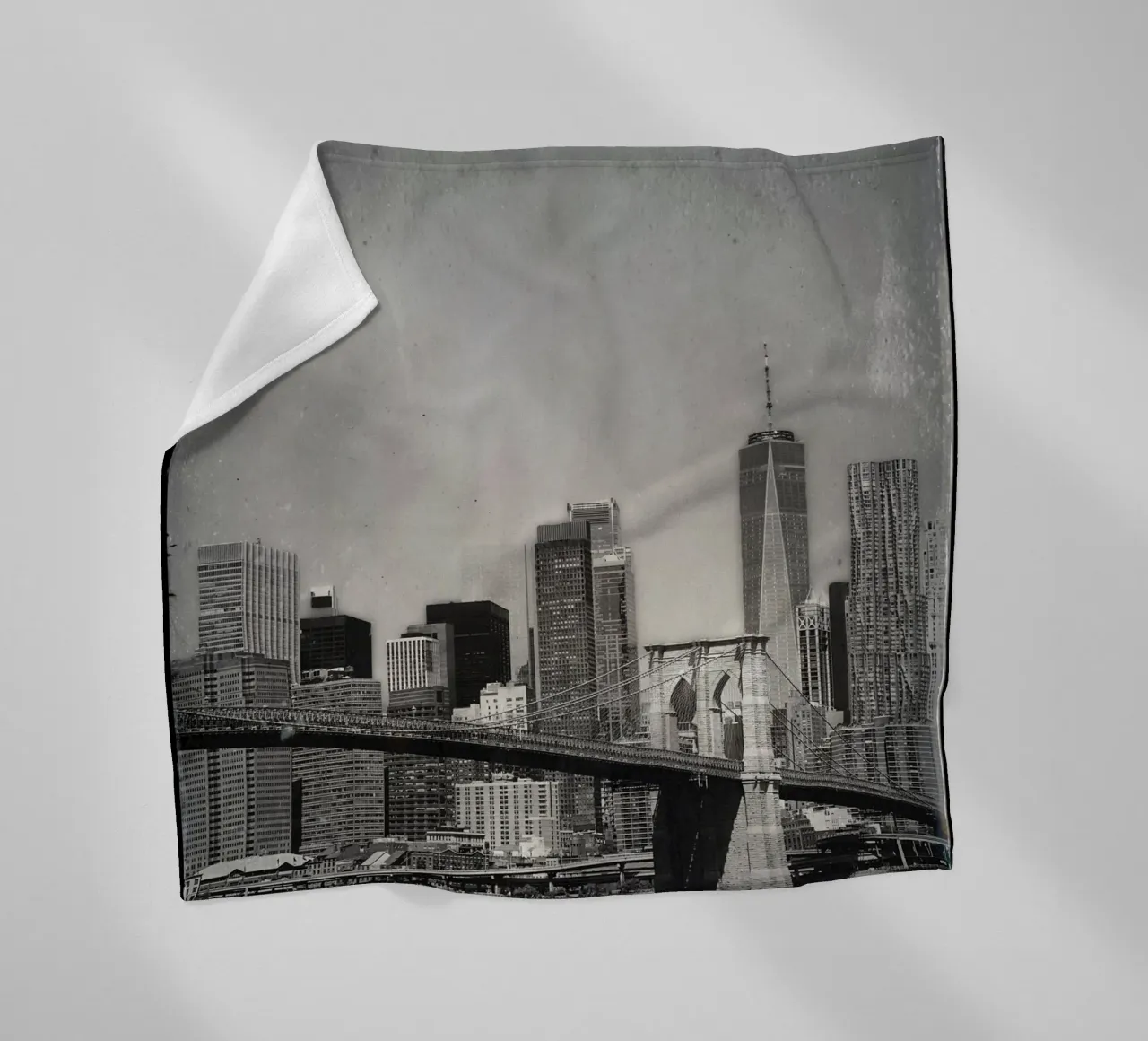 OLD NEW YORK coperta in pile da Flo Klein