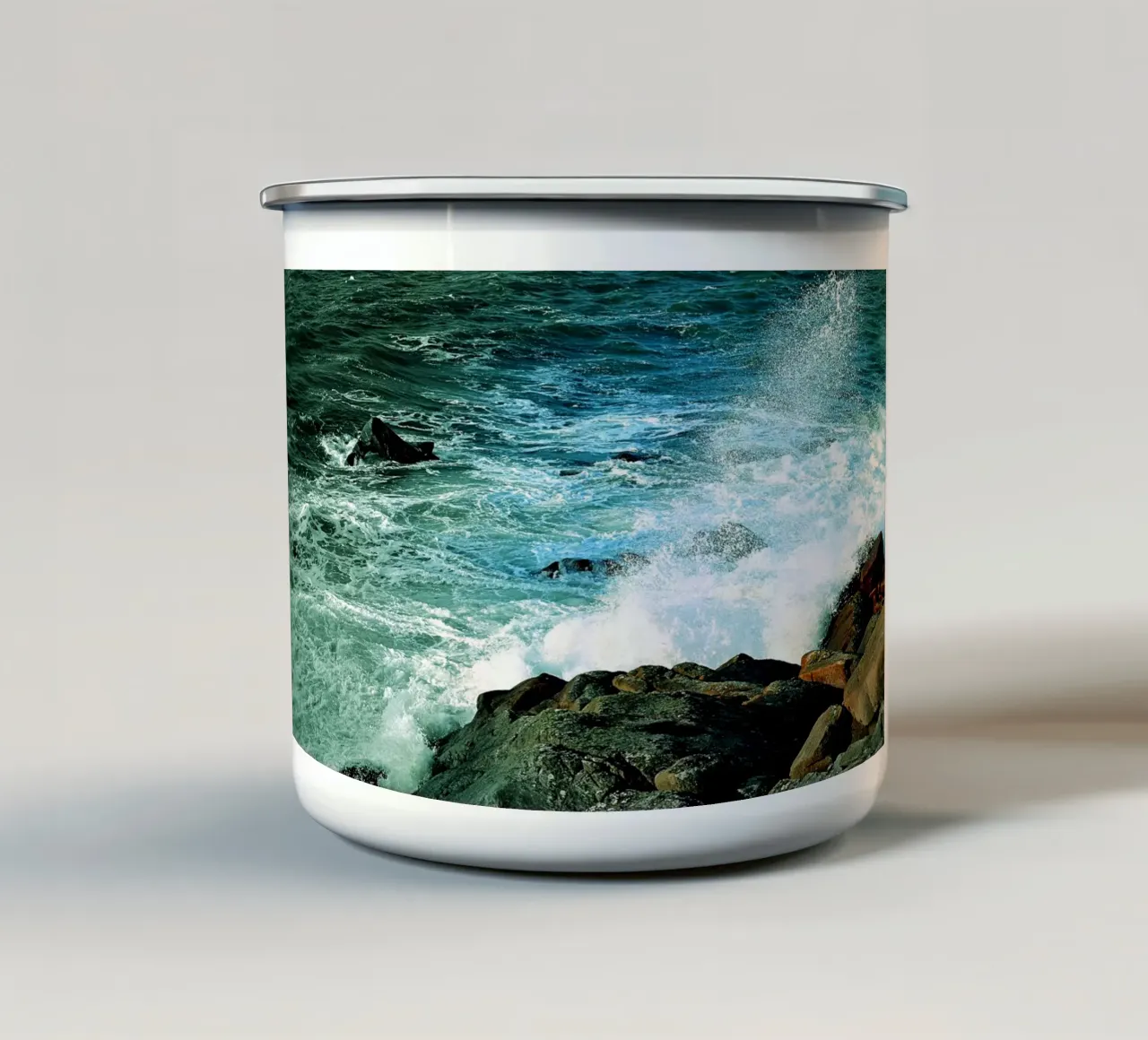 FAA220 tazza in smalto da Thierry vobmann photography