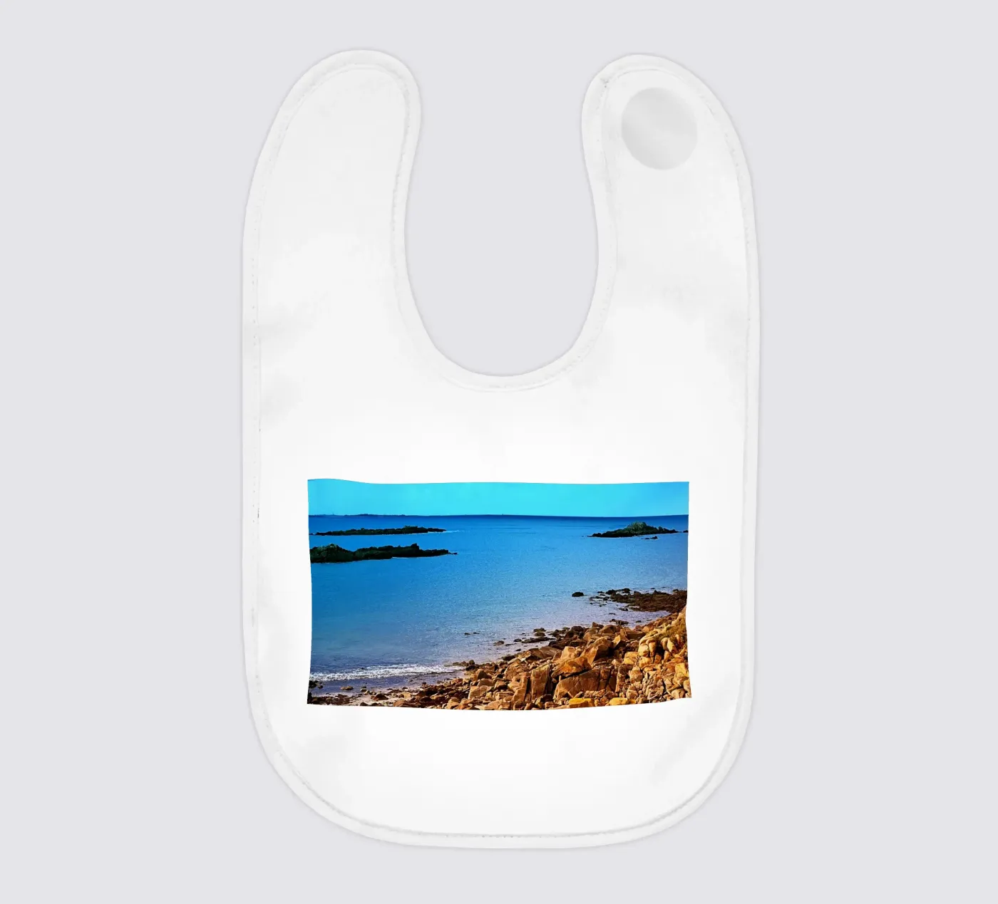 FAA221 baby bib by Thierry vobmann photography