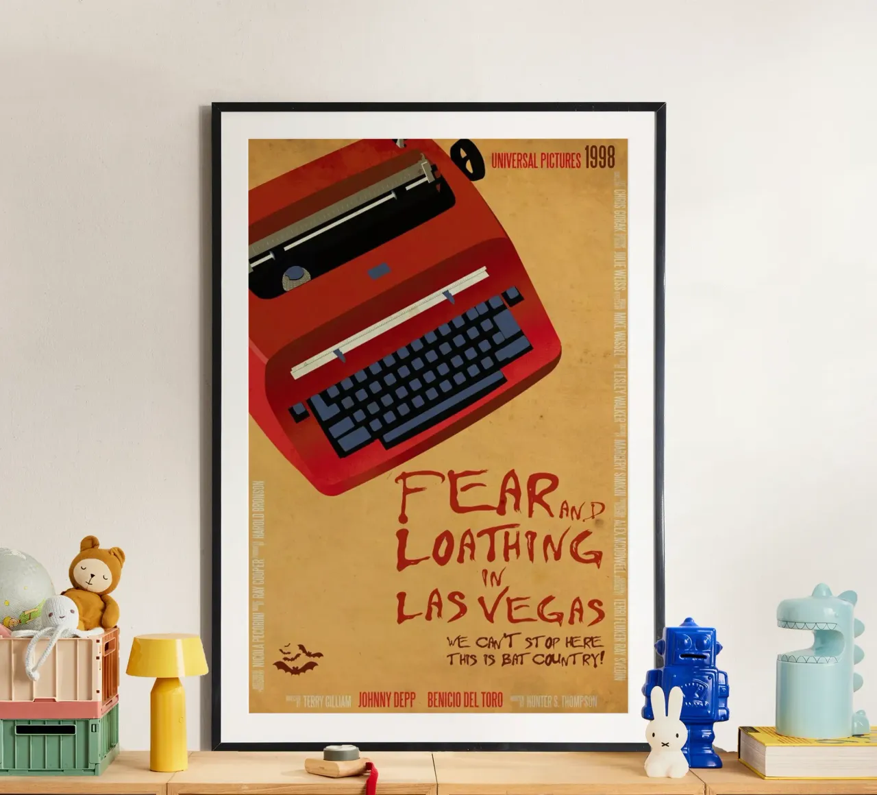 We can't stop here, this is bat country! poster con telaio in plastica da Aycan Elijah Yilmaz