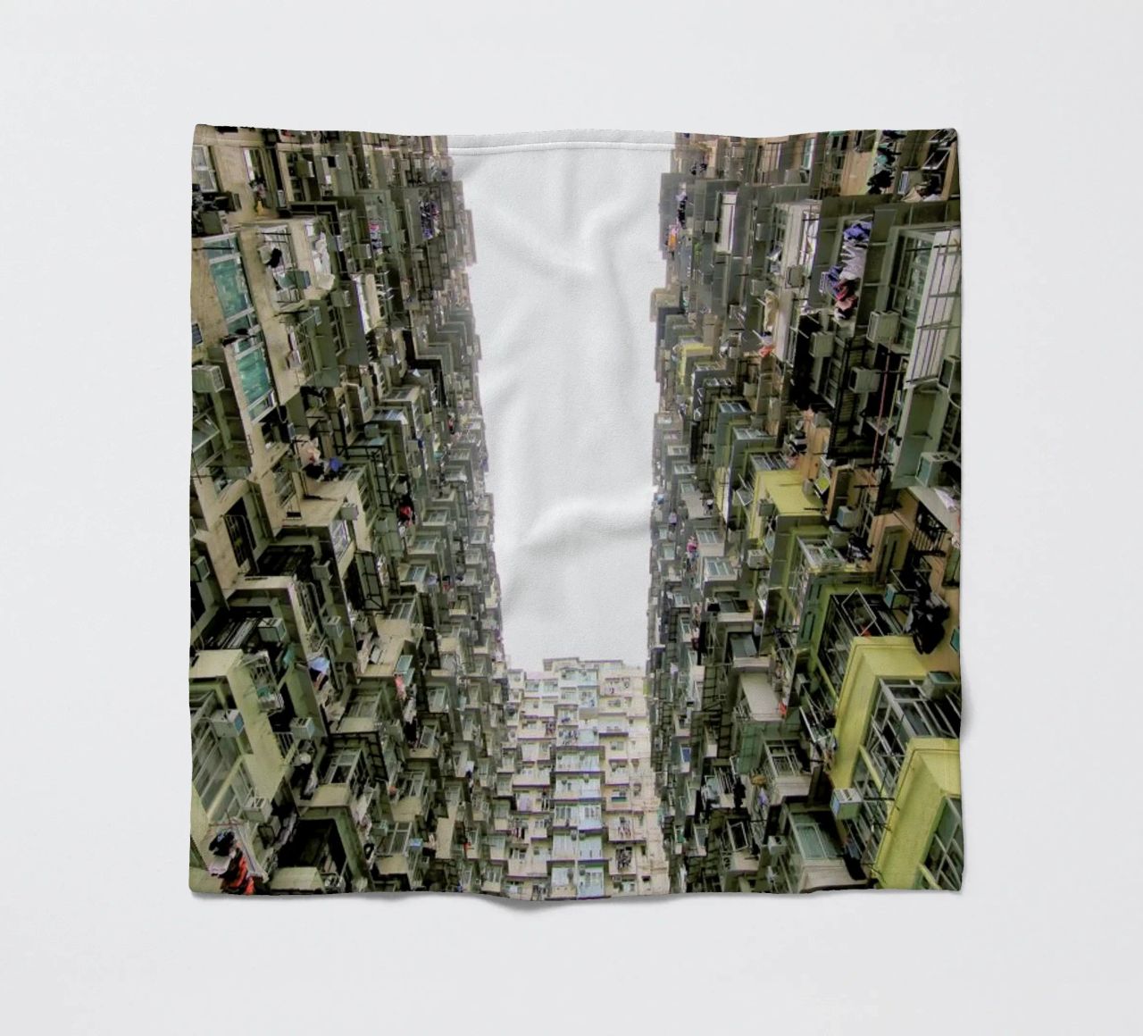 Yick Cheong 1 coperta in pile da Marc Gruninger
