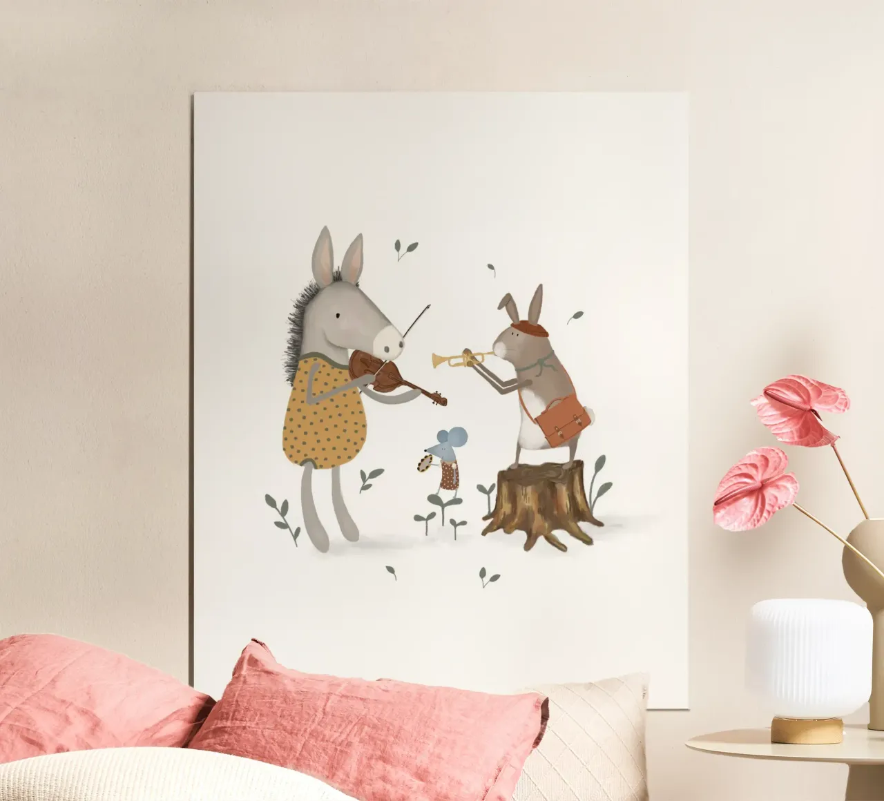 Delilah & Friends - Skurriles Tierorchester Kinderzimmer Kunst Poster mit Kunststoffrahmen von Urchin Bay Art