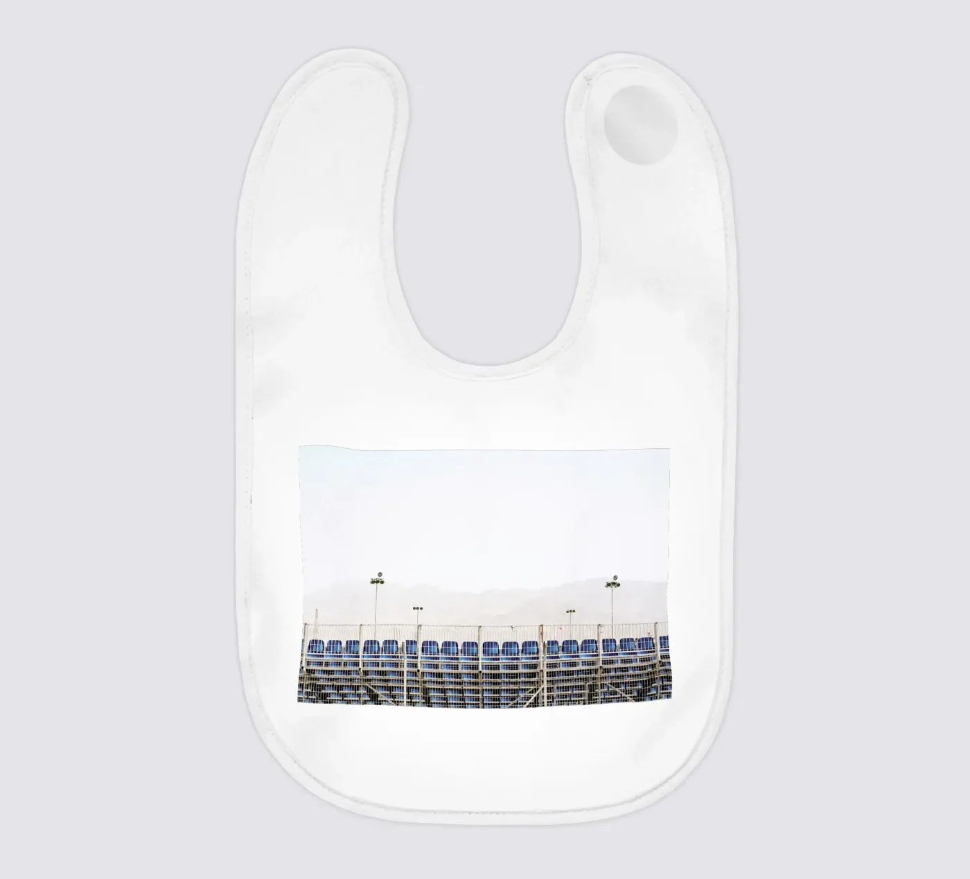 Scenes from Eilat bavaglino da Tal Paz-Fridman