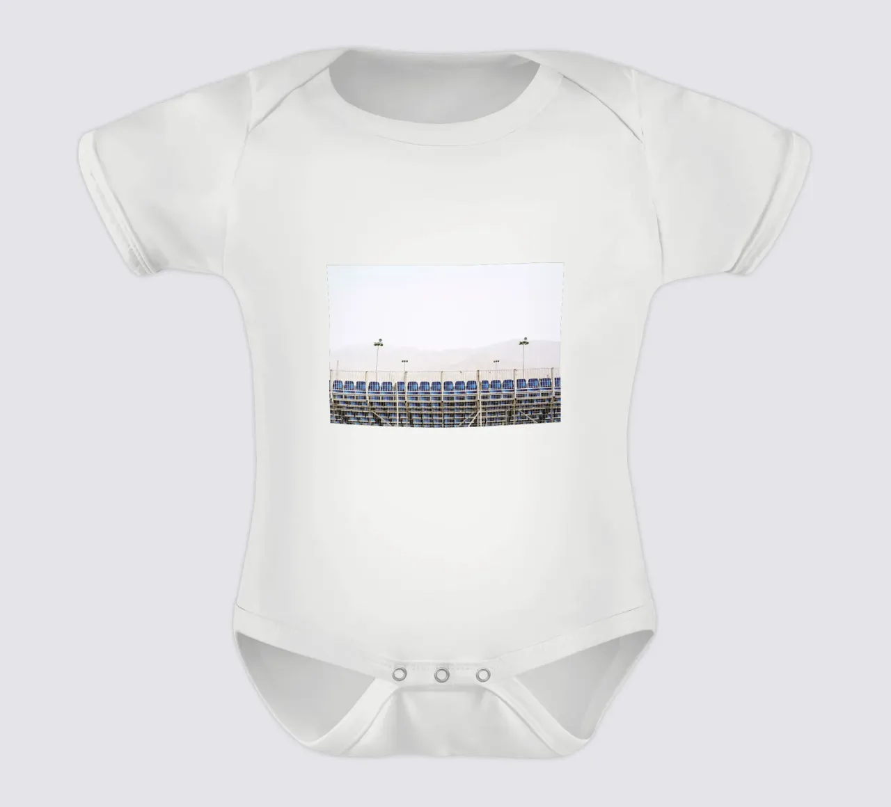 Scenes from Eilat body bébé de Tal Paz-Fridman