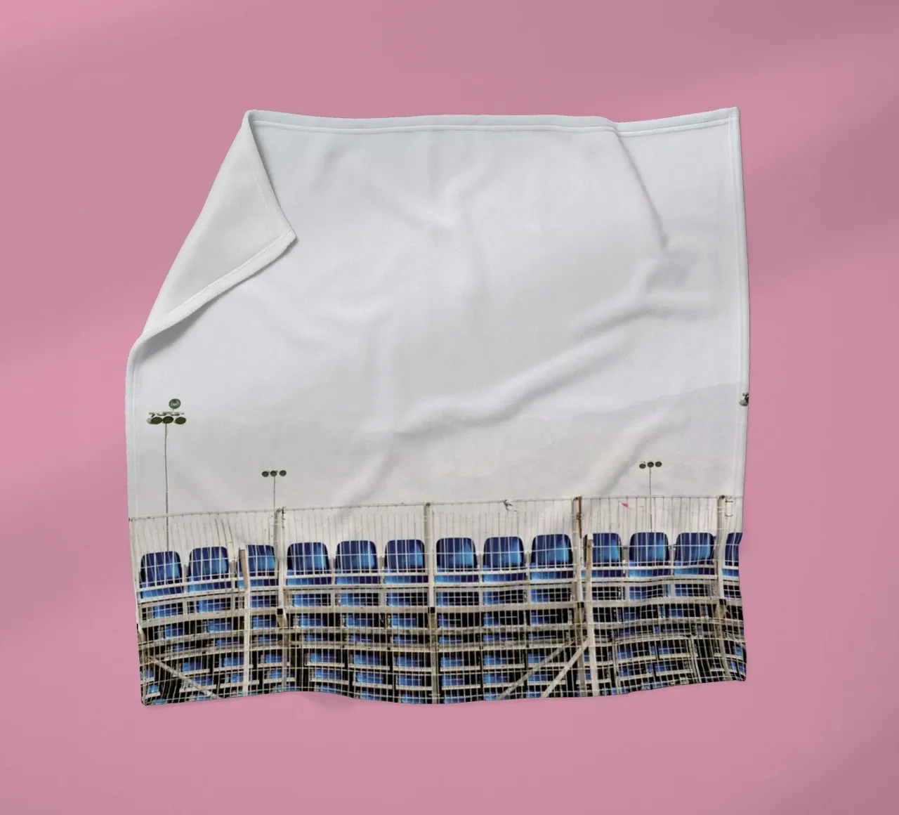 Scenes from Eilat Fleecedecke von Tal Paz-Fridman