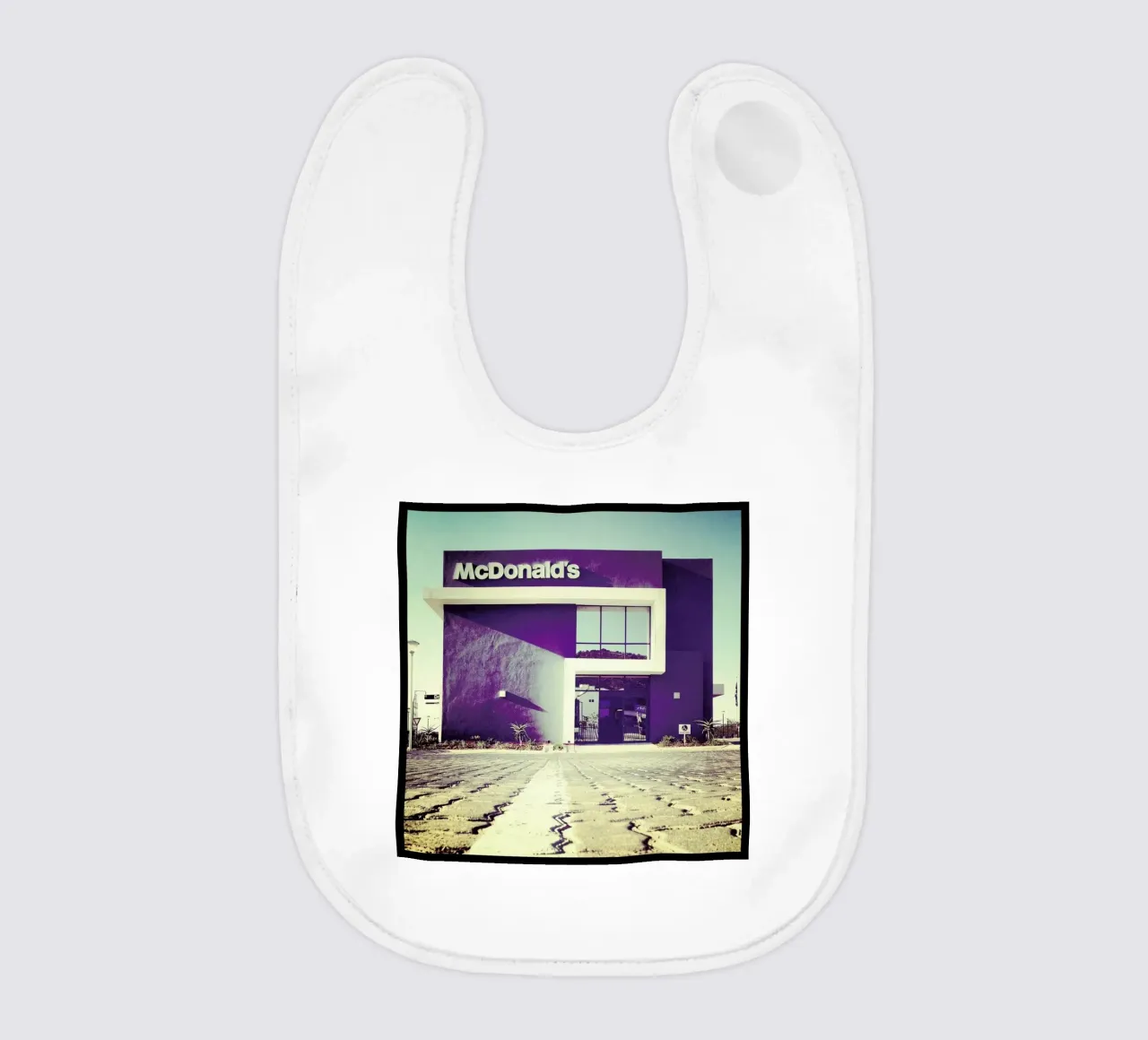 Rough Trade bavaglino da Ballack Art House