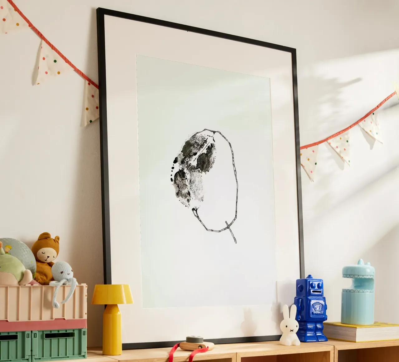 Q poster van Marina Guiu