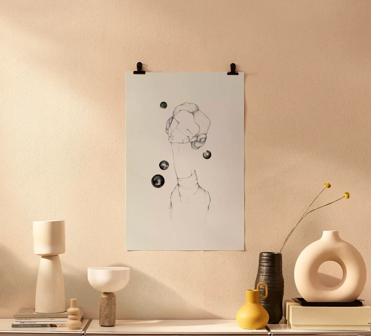 Leia poster da Marina Guiu