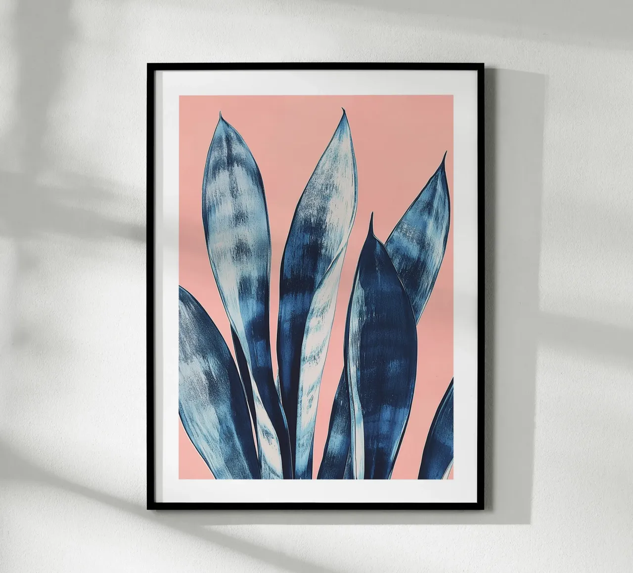 foglie di sansevieria poster con telaio in plastica da Flora & Horizon