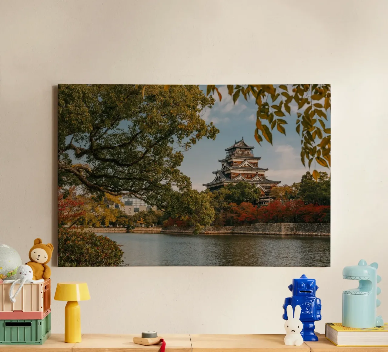 Il castello di Hiroshima in autunno tela con Cornice a cassetta da Marcel Bisig