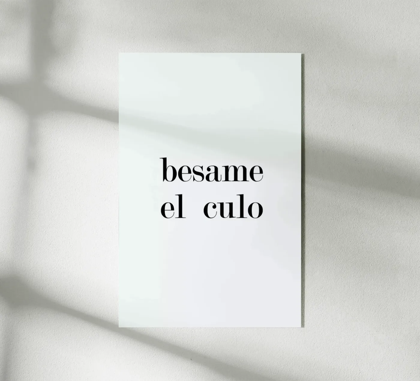 Besame plexiglass da Leah Flores