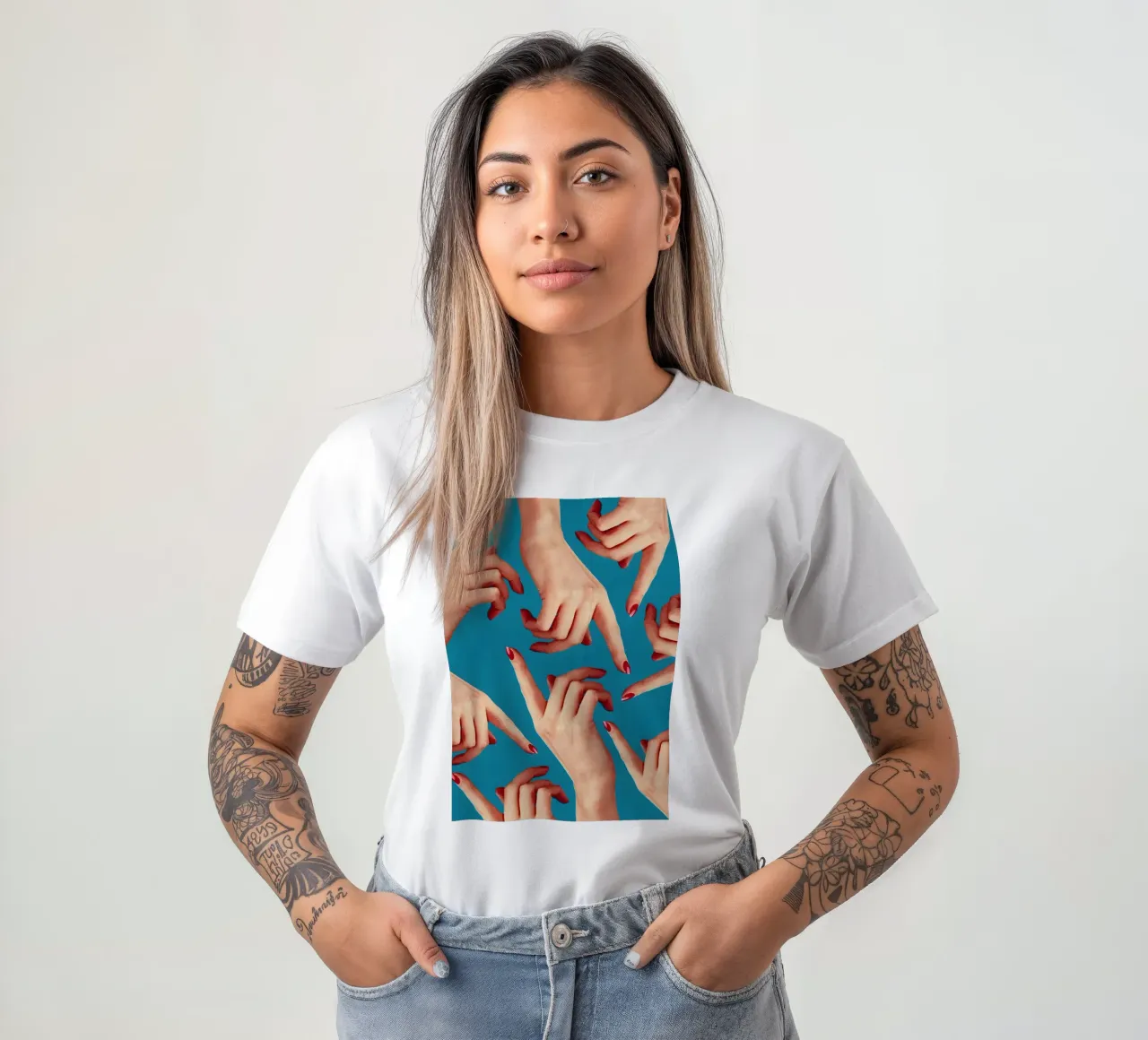 Judging You t-shirt da Attaboy Dsgn